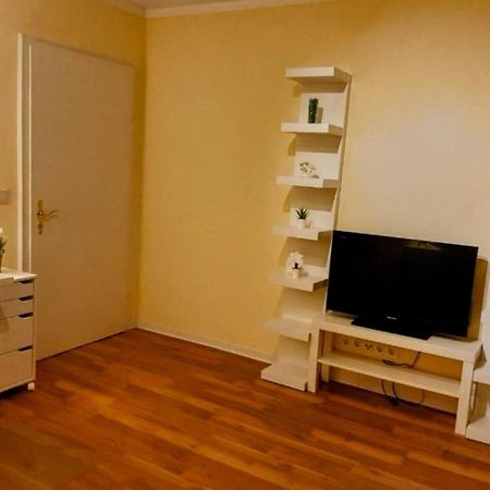 Schoene Ferienwohnung Mit Balkon Und Garten Nonnweiler Buitenkant foto